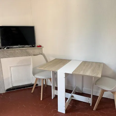 4 Sur Reynes 3 Pers Terrasse Et Clim דירה *